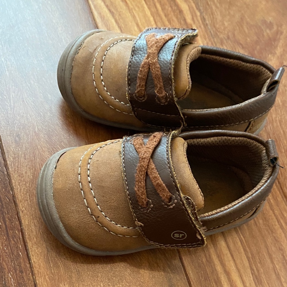 Stride Rite Hampton size4 toddler shoes